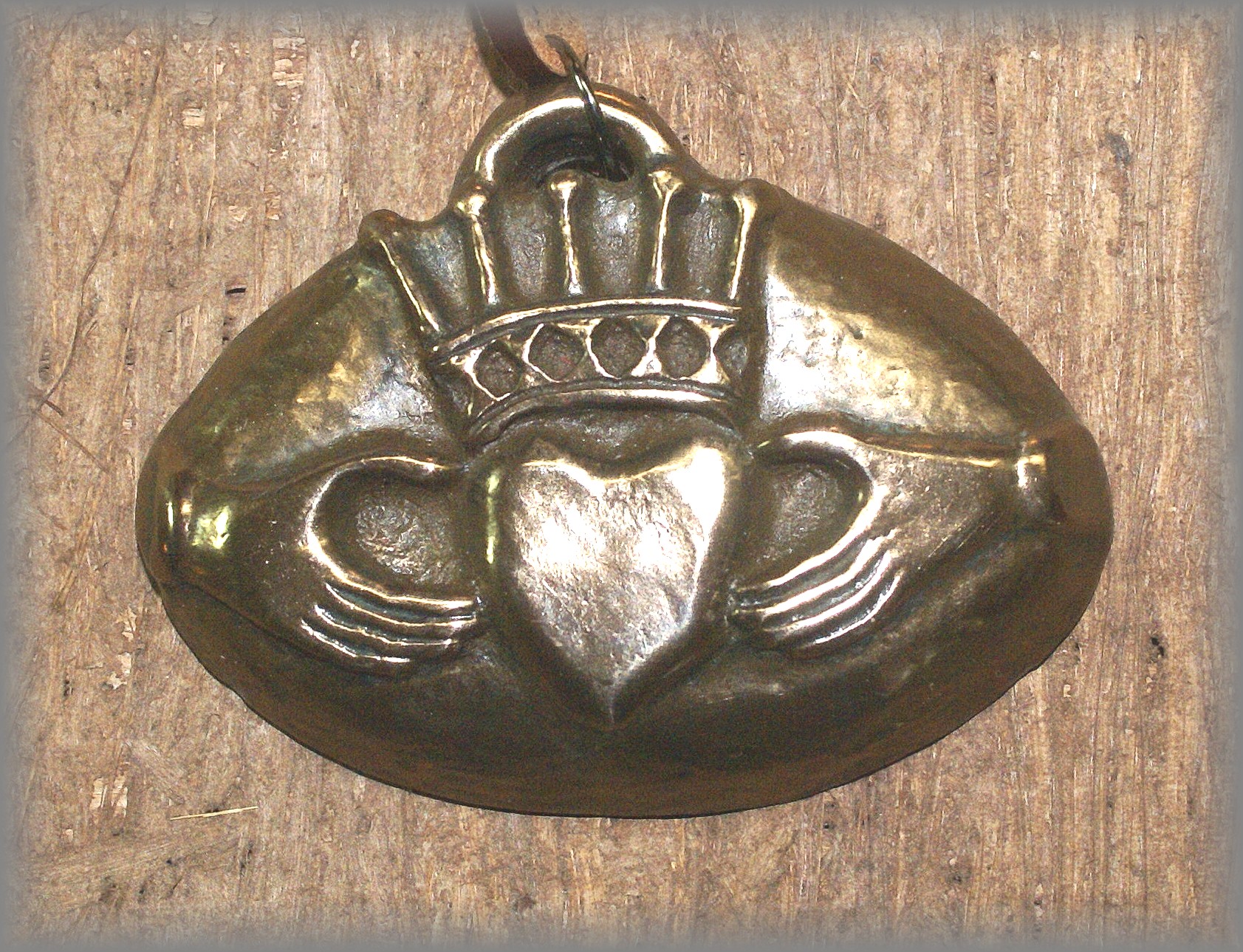 CLADDAGH - click icon for more information