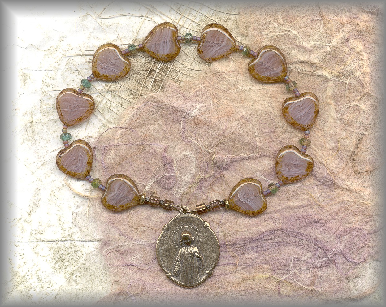 CHAPLET: soft, varigated rosey lavendar hearts