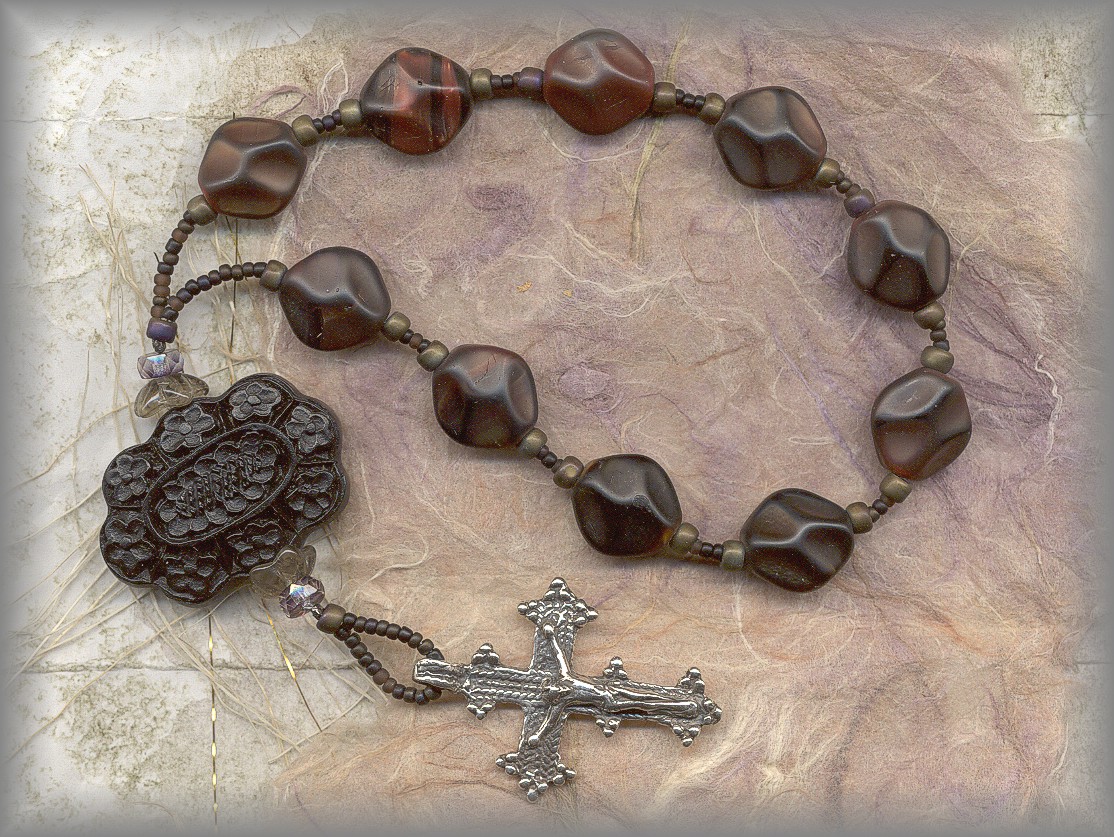 CHAPLET: carved cinnabar full view