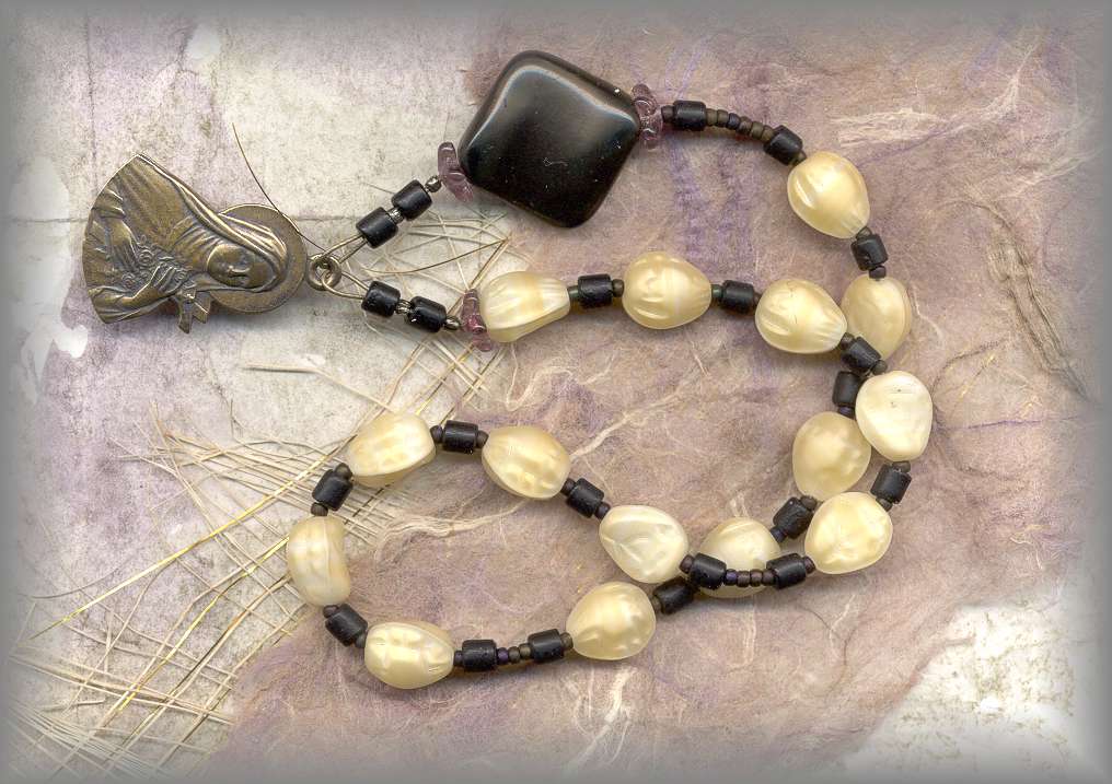 CHAPLET: full view of 15 bead chaplet