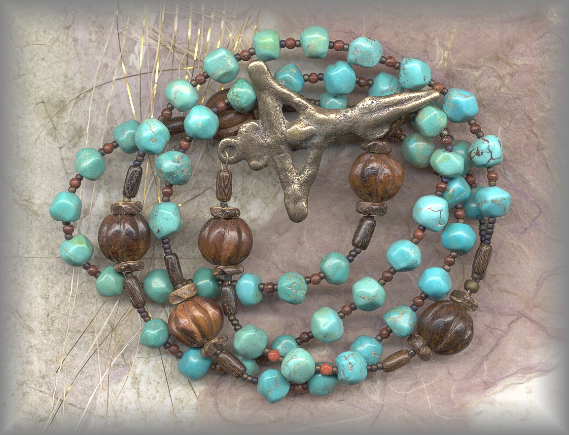 ROSARY - full view of hand carved Kingman turquoise