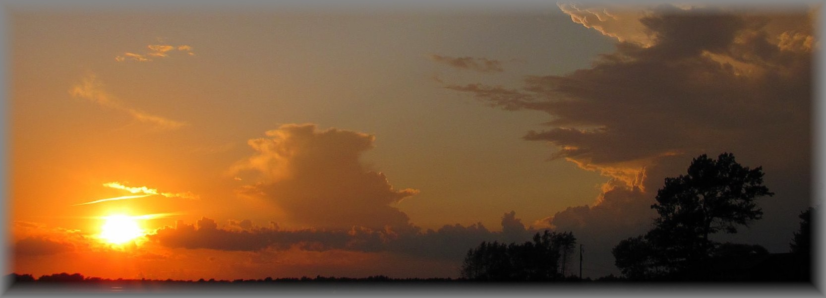 SUNSET - near the shore of Green Bay