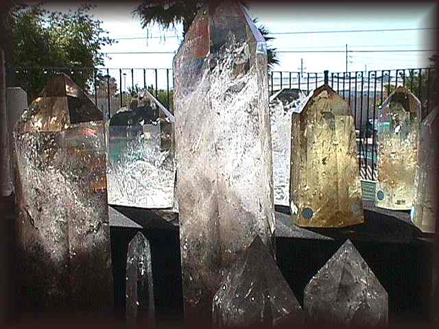 TUCSON - large crystal formations