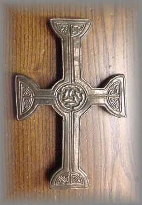 CELTIC CROSS - click for more information