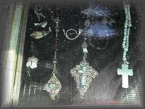 ANTIQUE - filigree rosenkranz or rosaries