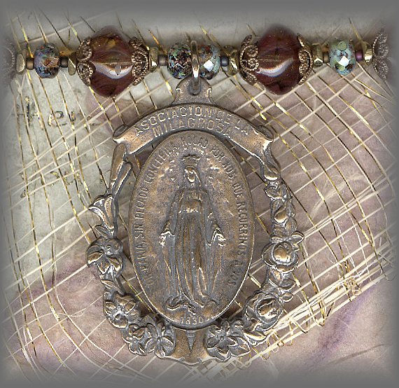 RELIGIOUS JEWELRY: J.MM.31401 (Miraculous Medal)